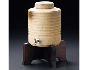 ���M�y�R�O���Ē��T�[�o�[��t