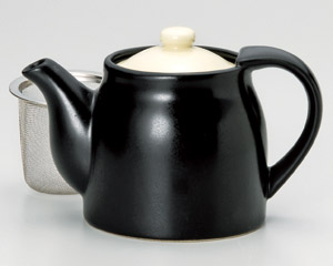 �W�̗����ɂ����x�[�W���E���|�b�g